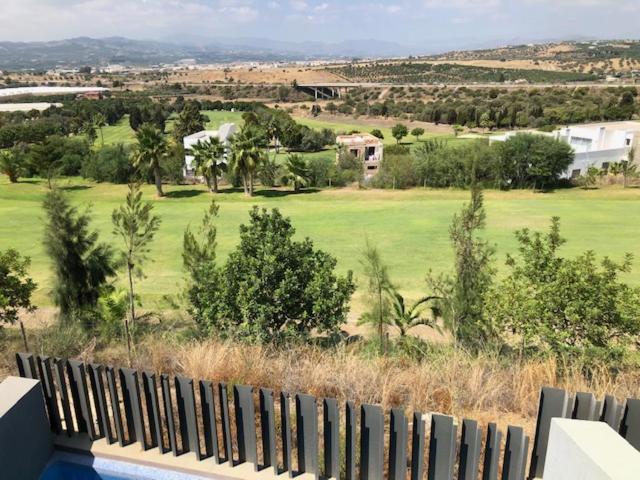 Prachtig Vakantie Huis Aan Baviera Golfbaan Villa Caleta De Velez Dış mekan fotoğraf